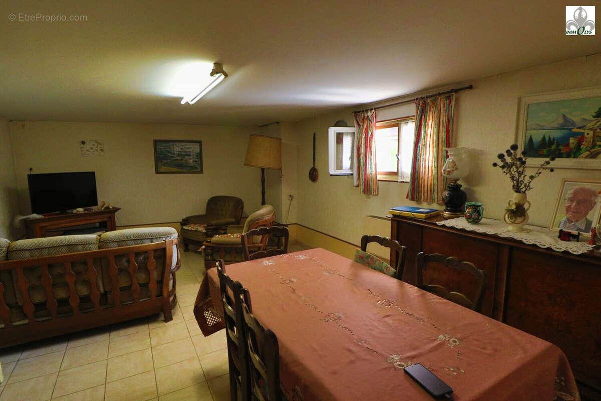 Maison à NAVILLY