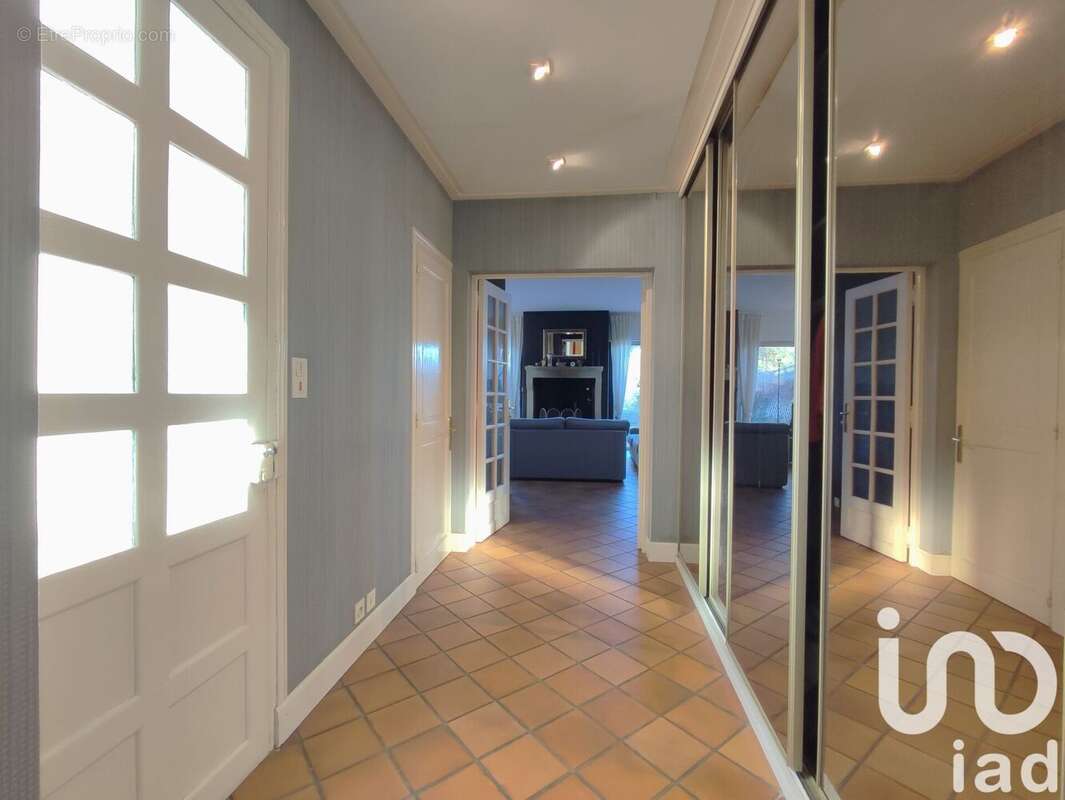 Photo 8 - Maison à FLEURY-LES-AUBRAIS