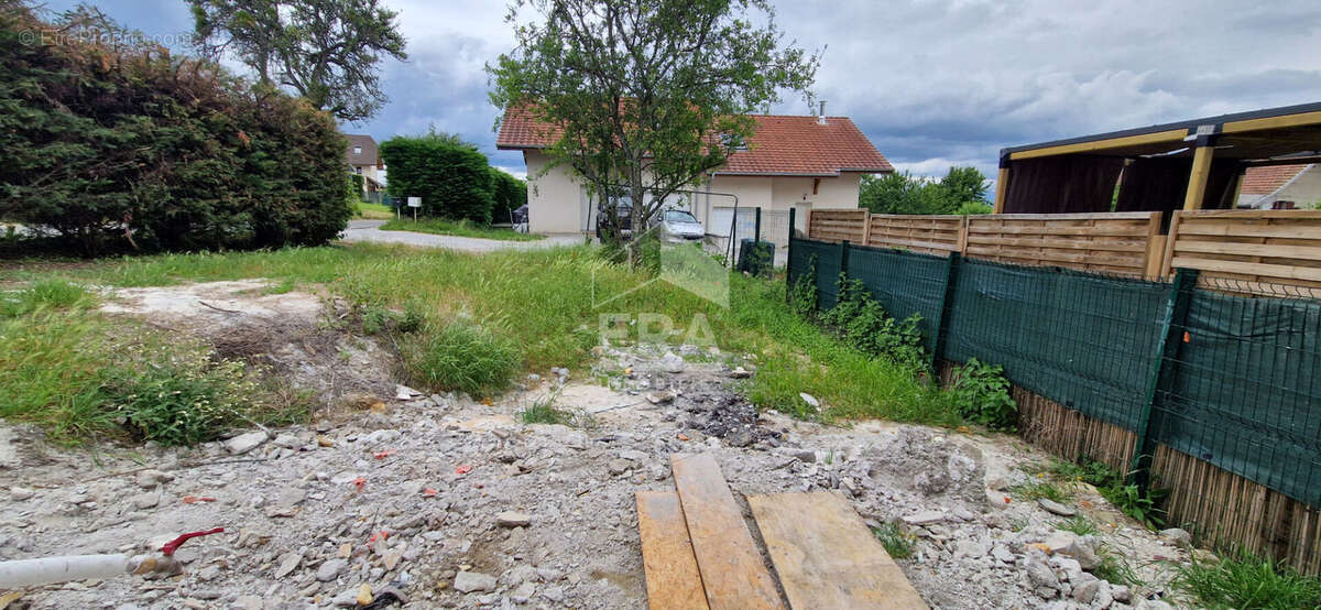Appartement à MESIGNY