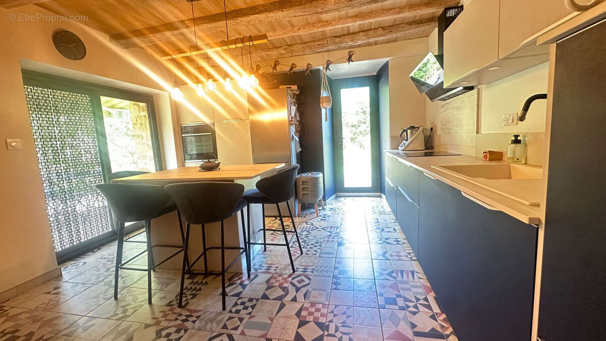 Maison à FELINES