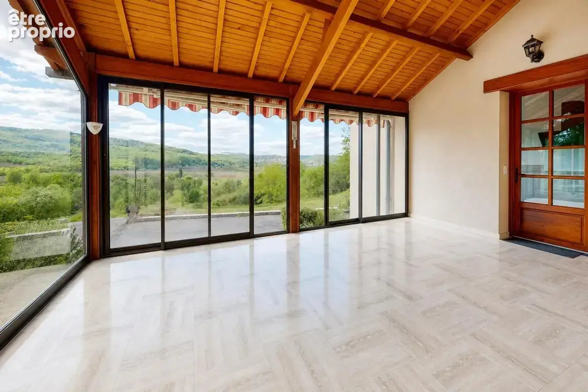 Maison spacieuse et rénovée de 291m² à Souillac - photo 10
