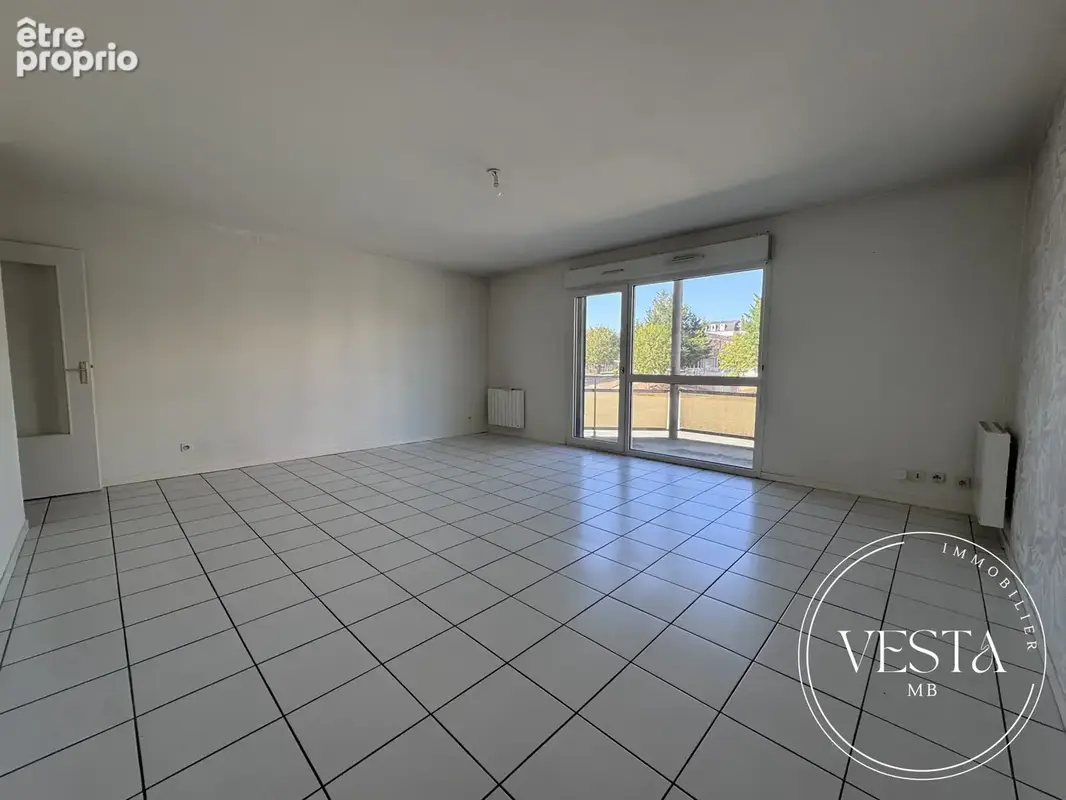 Appartement 3 pièces 79 m² à vendre à Fontaine-Les-Dijon (21121) - photo 2
