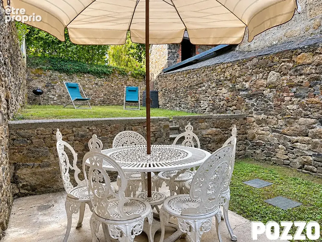 Maison de bourg en pierre entièrement rénovée, 3 chambres, terrasse, jardin, 600 m de la plage. - photo 11