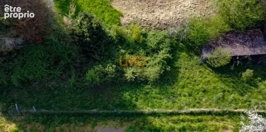 Terrain constructible d'une surface de 600m2 - photo 2