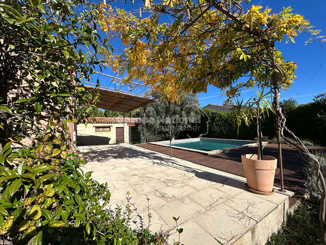 Maison à JONQUIERES