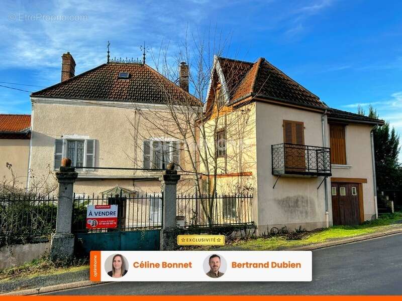 Maison à SAINT-JEAN-DES-OLLIERES