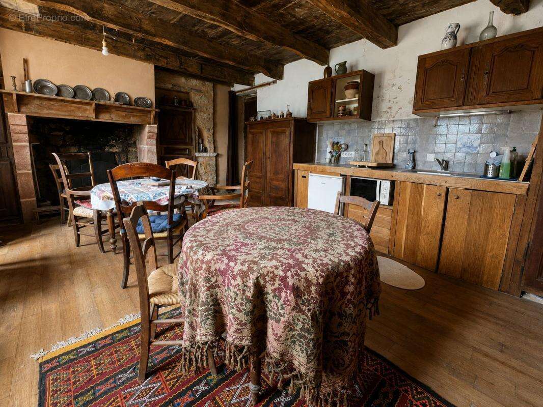 Maison de village + dépendances - vue exceptionnelle – Salles-la-Source - photo 3