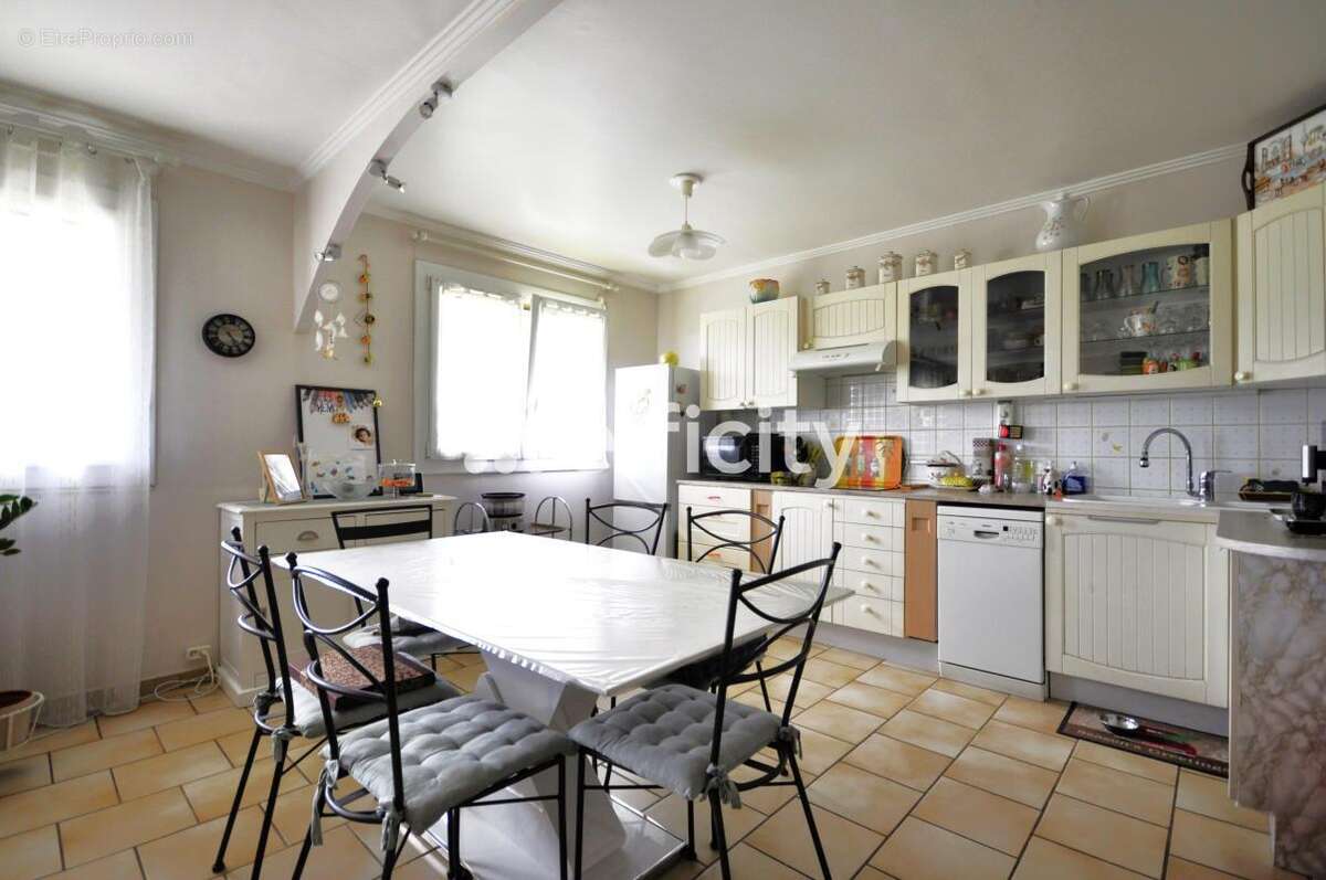 Appartement à ERMONT