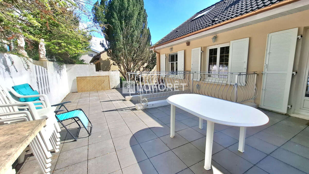 Maison à VARANGEVILLE