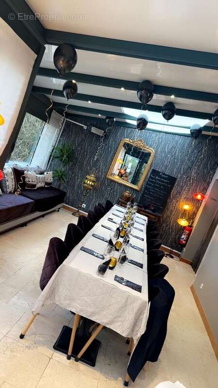 Photo 4 - Commerce à DOLE