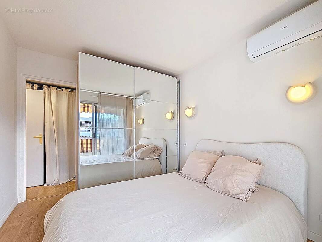 Appartement à LE CANNET