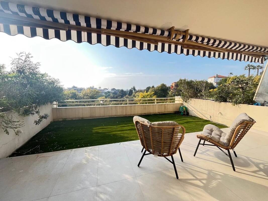 Appartement à CANNES
