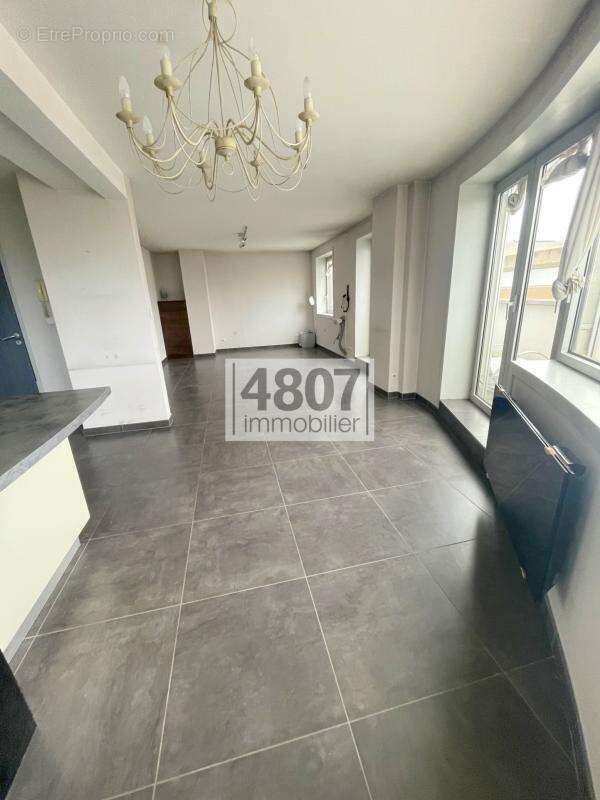 Appartement à ANNEMASSE