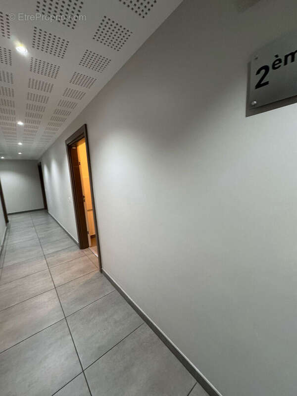 Photo 8 - Appartement à BORMES-LES-MIMOSAS