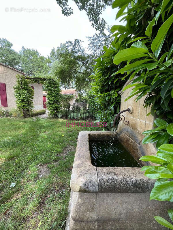 Maison à MAZAN