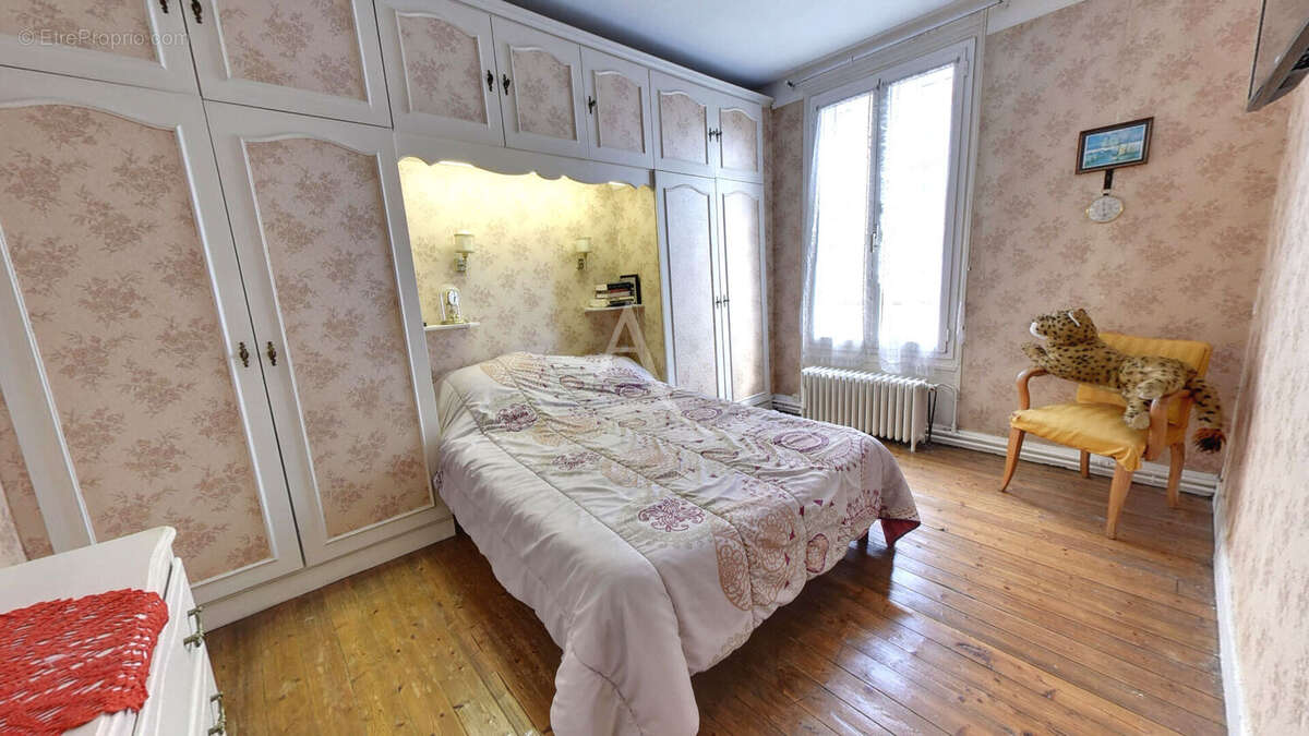 Maison à BRY-SUR-MARNE