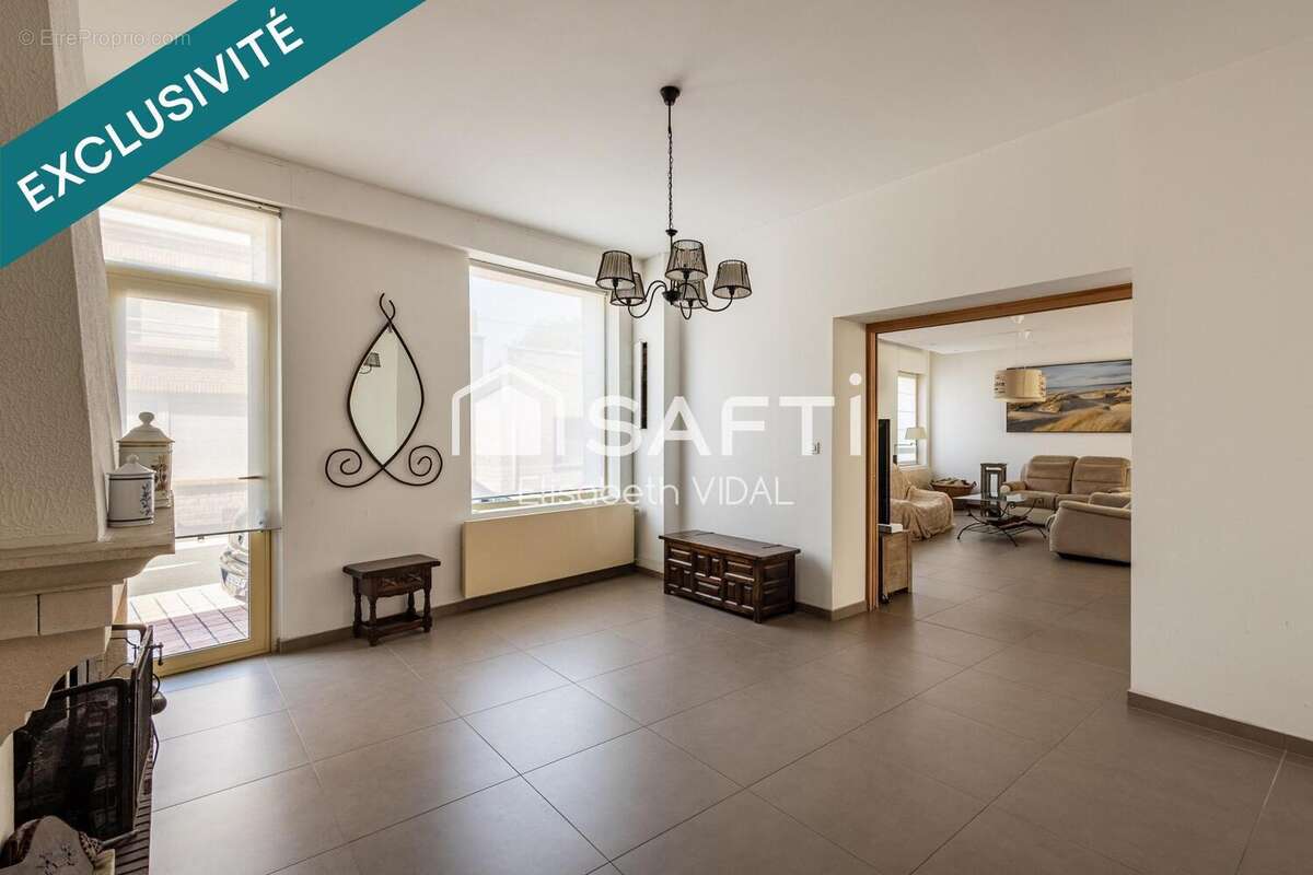 Maison 292 m² à Loison-Sous-Lens  - photo 4
