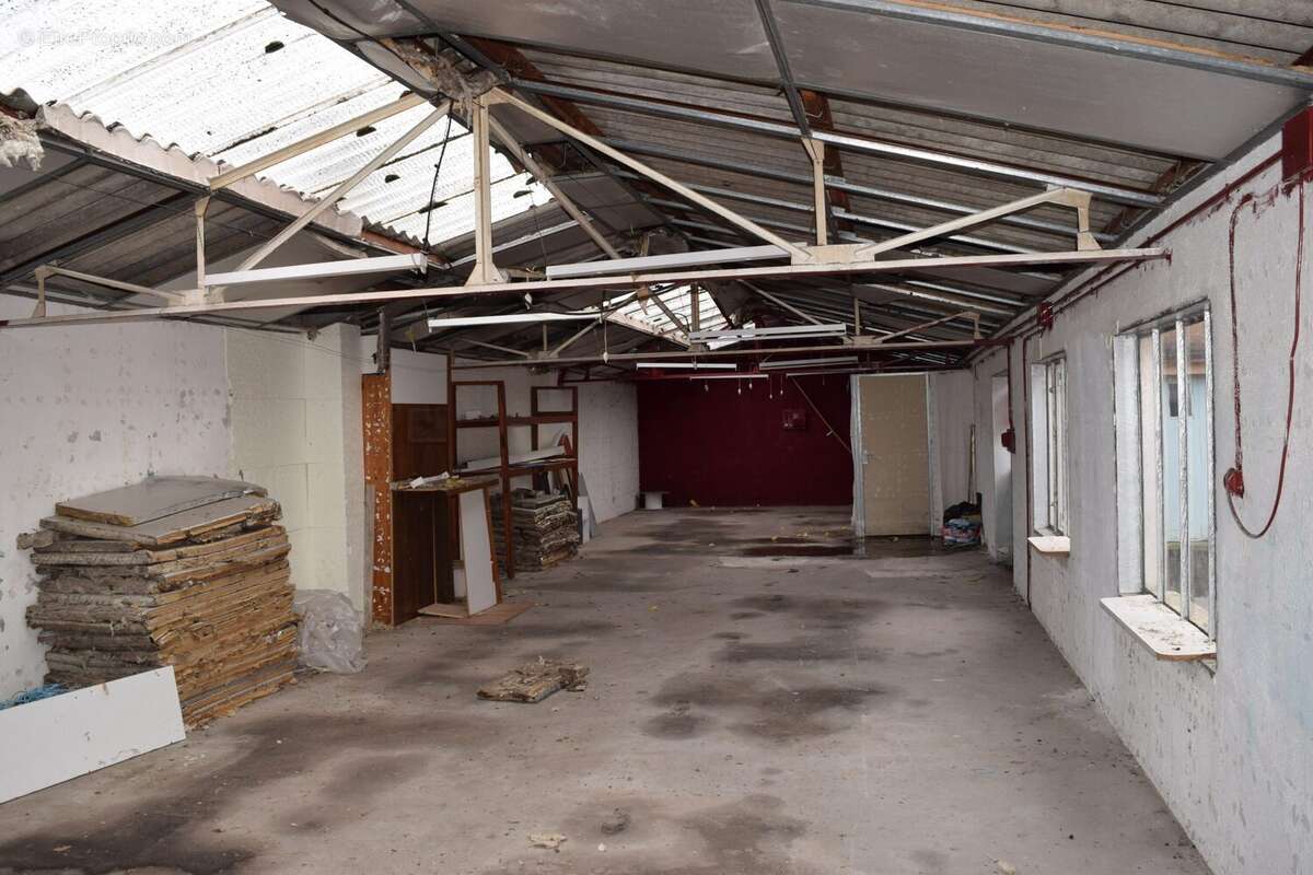 Maison à SAINT-JUST-LA-PENDUE