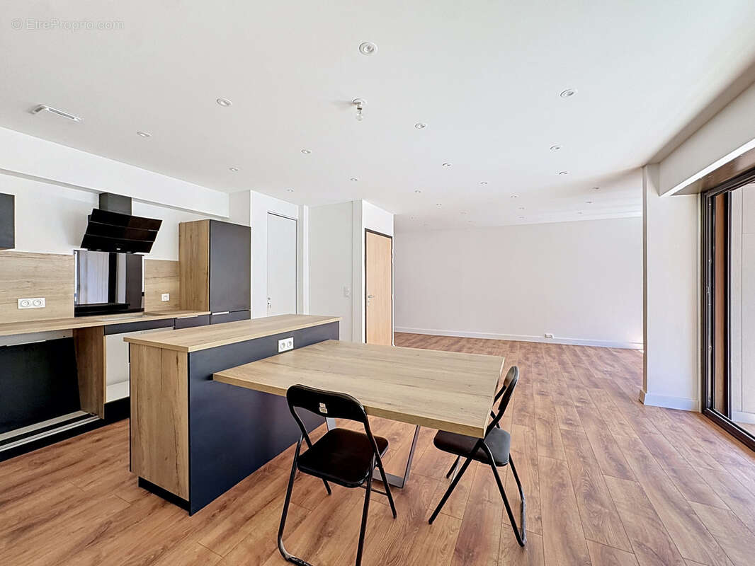 Appartement à ALBERTVILLE