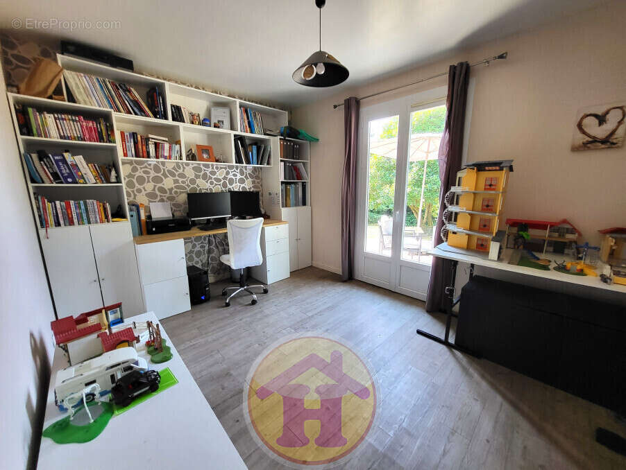 Maison à SAINT-JUNIEN