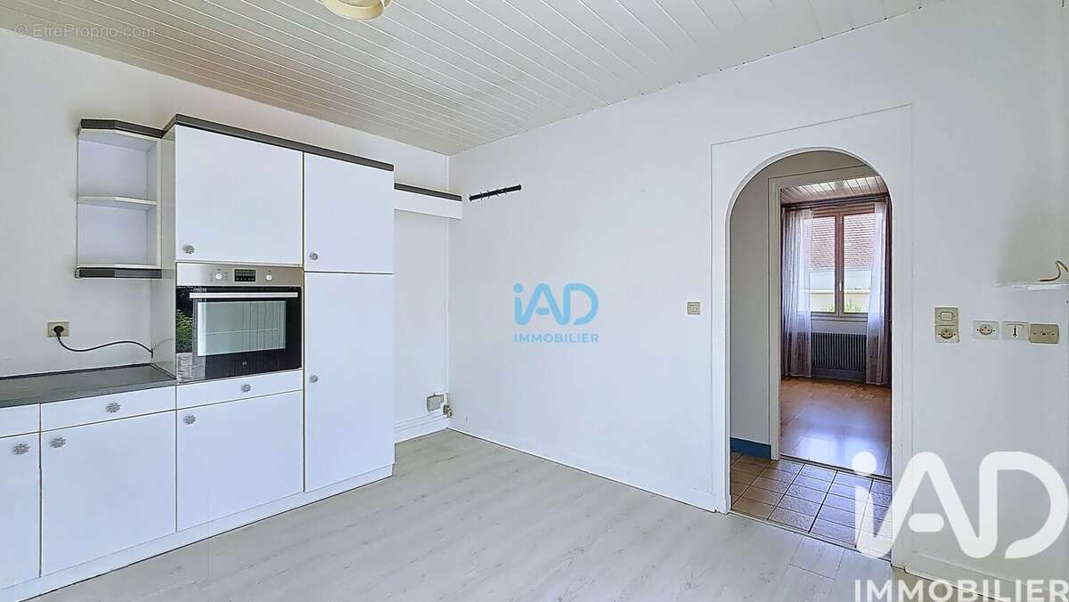 Photo 3 - Maison à SAINT-ETIENNE-DU-ROUVRAY