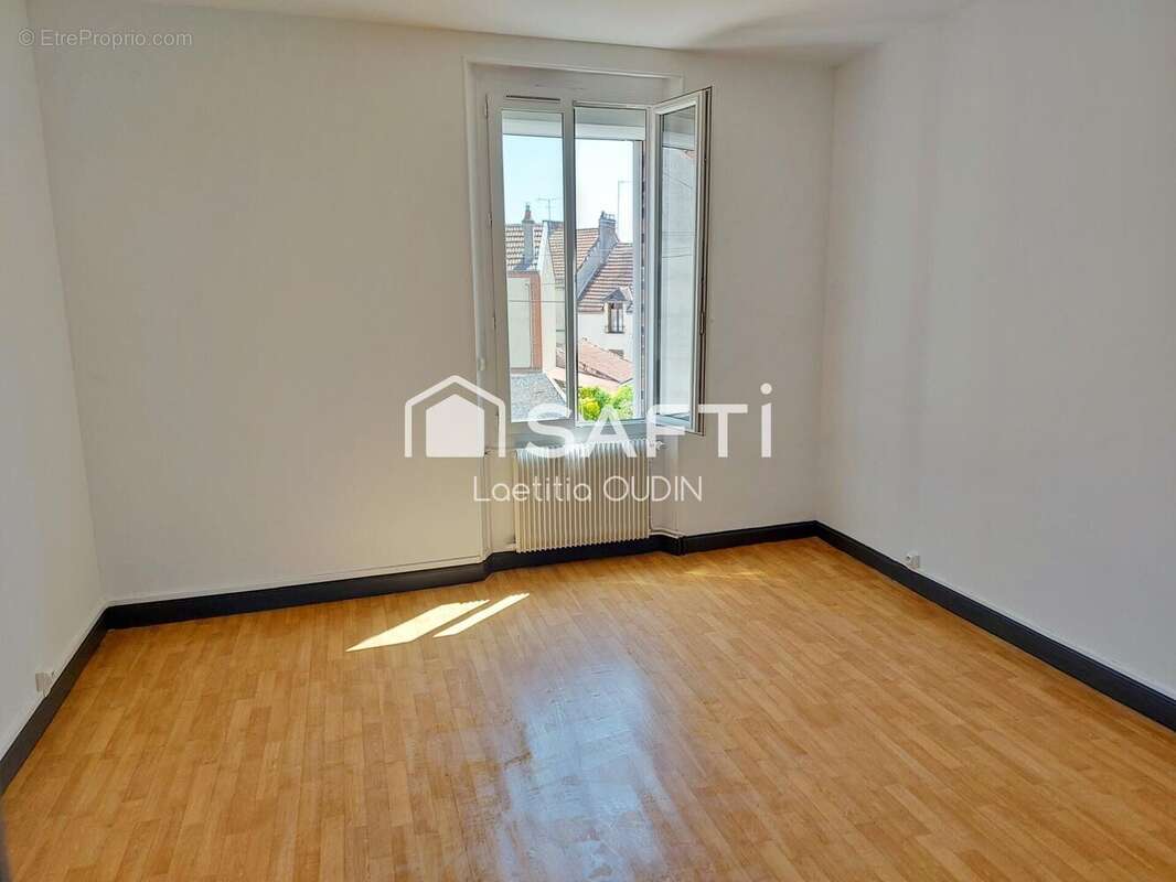 Photo 7 - Maison à ROMILLY-SUR-SEINE