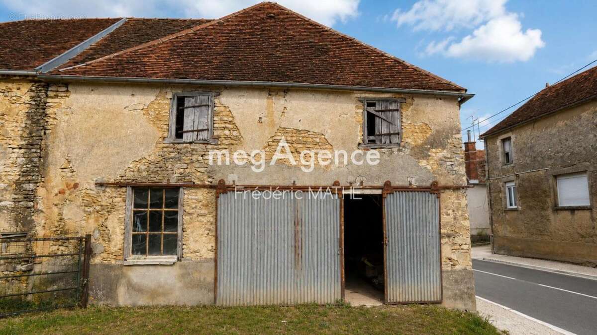 Maison à THIEFFRAIN