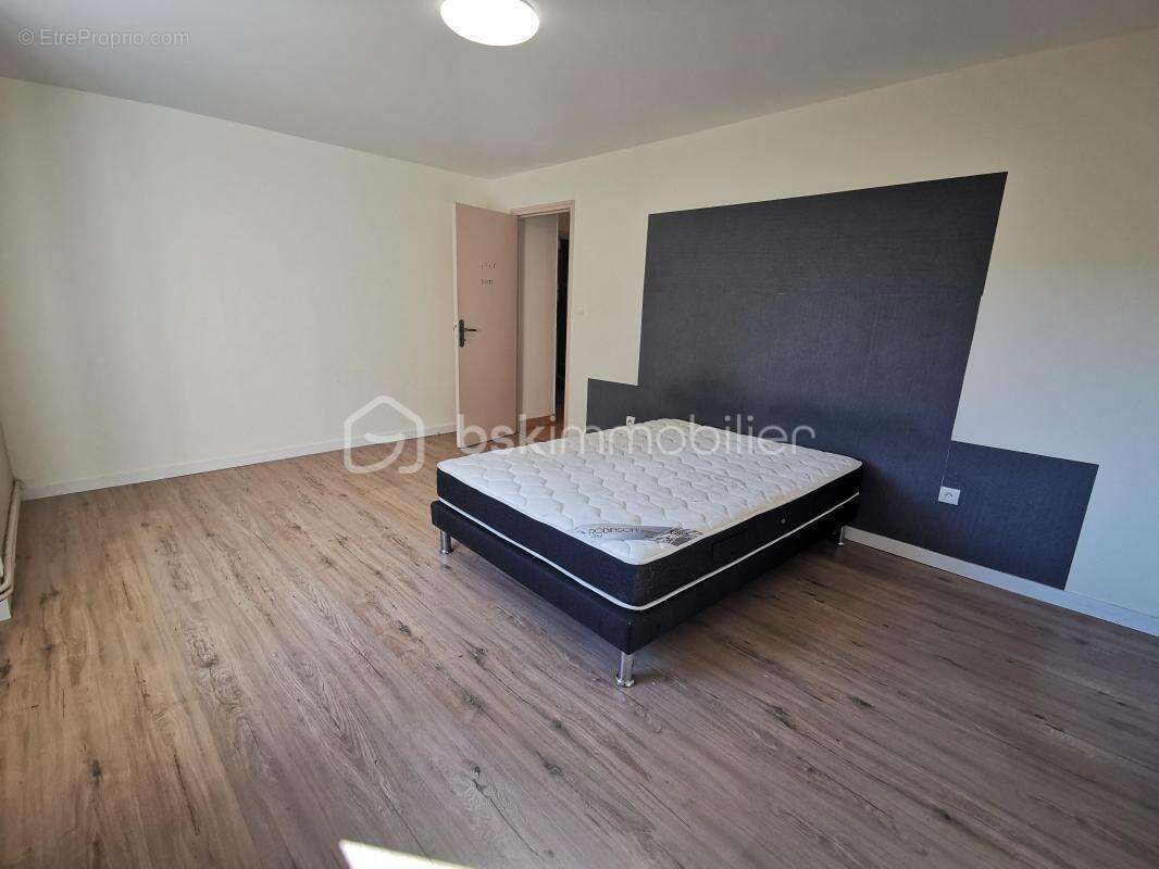 Maison de village de 124 m² – 4 chambres – Garage – Pierre-Châtel (38119) - photo 10
