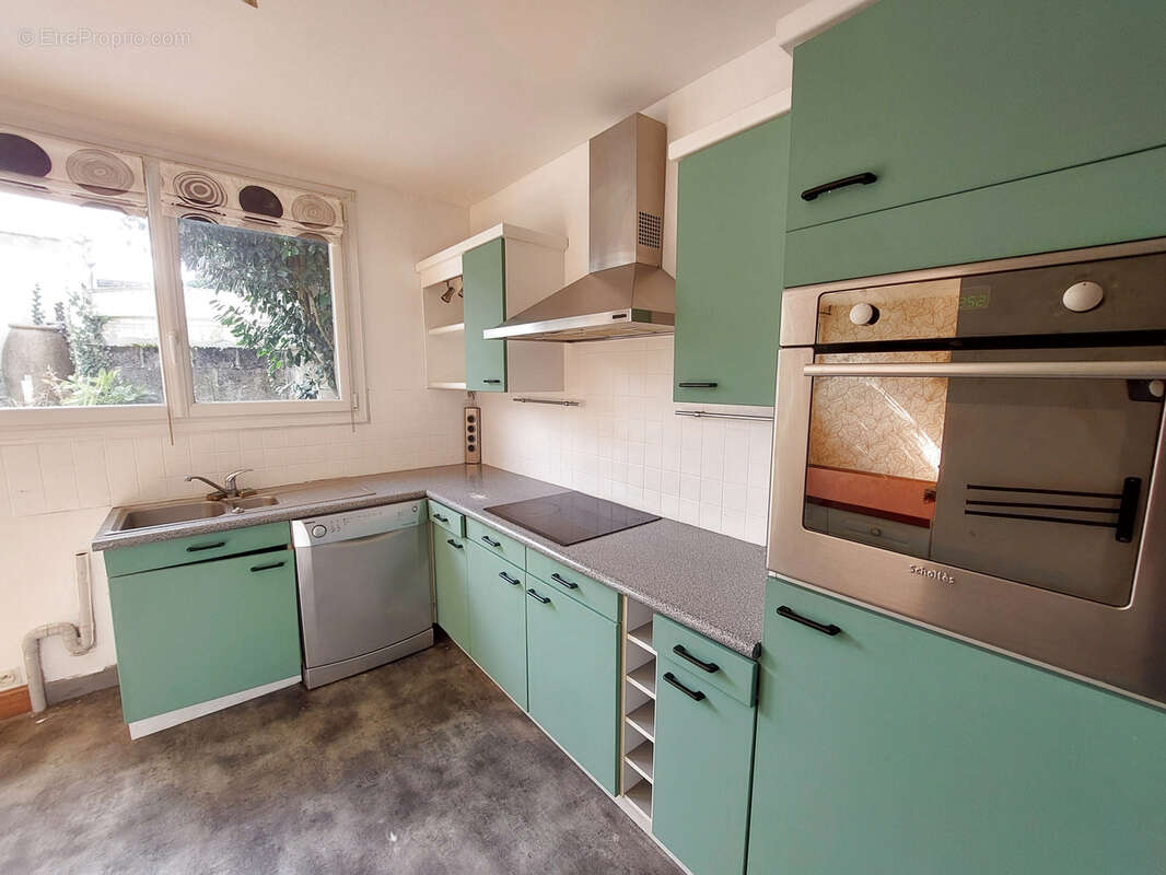 Maison à ARGENTRE-DU-PLESSIS