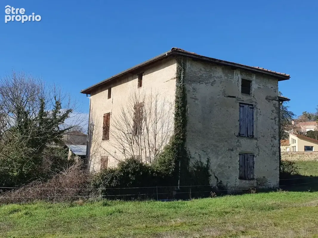 Maison 5 pièces 188 m² à vendre à Genissieux (26750) - photo 2