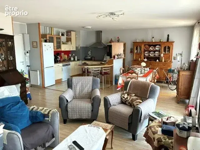 Appartement 5 pièces 96 m² à vendre à Cesson-Sevigne (35510) - photo 2