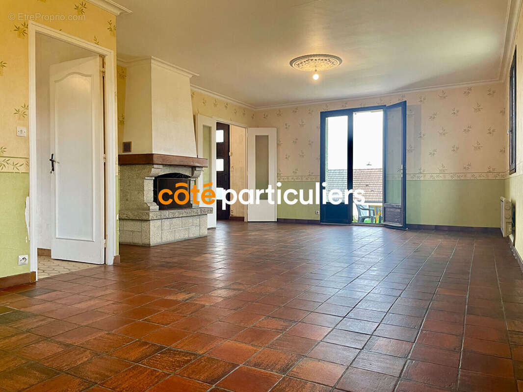 Maison à LA HAYE-PESNEL