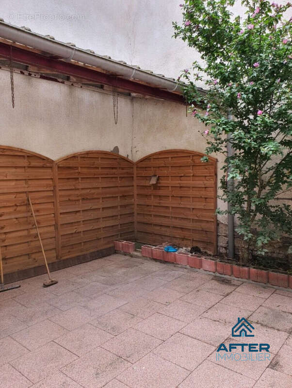 Maison à ROSIERES-AUX-SALINES