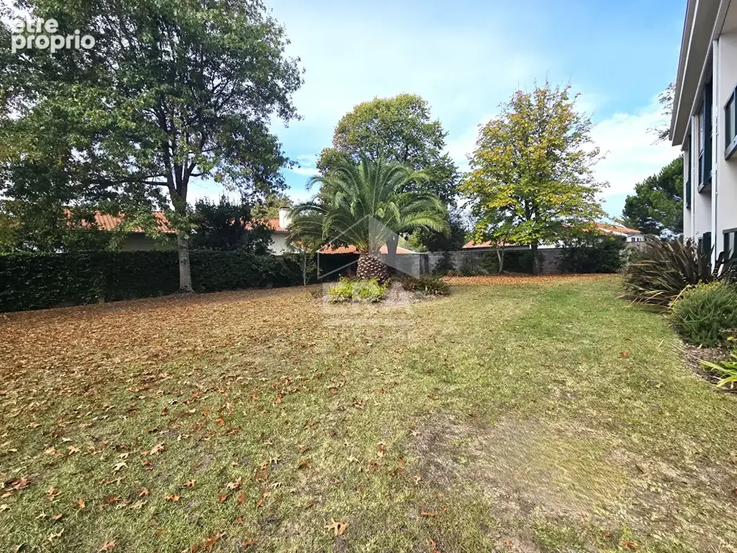 Vente - Anglet Larochefoucauld -  T1 Bis avec terrasse couverte, stationnement et cave - photo 8