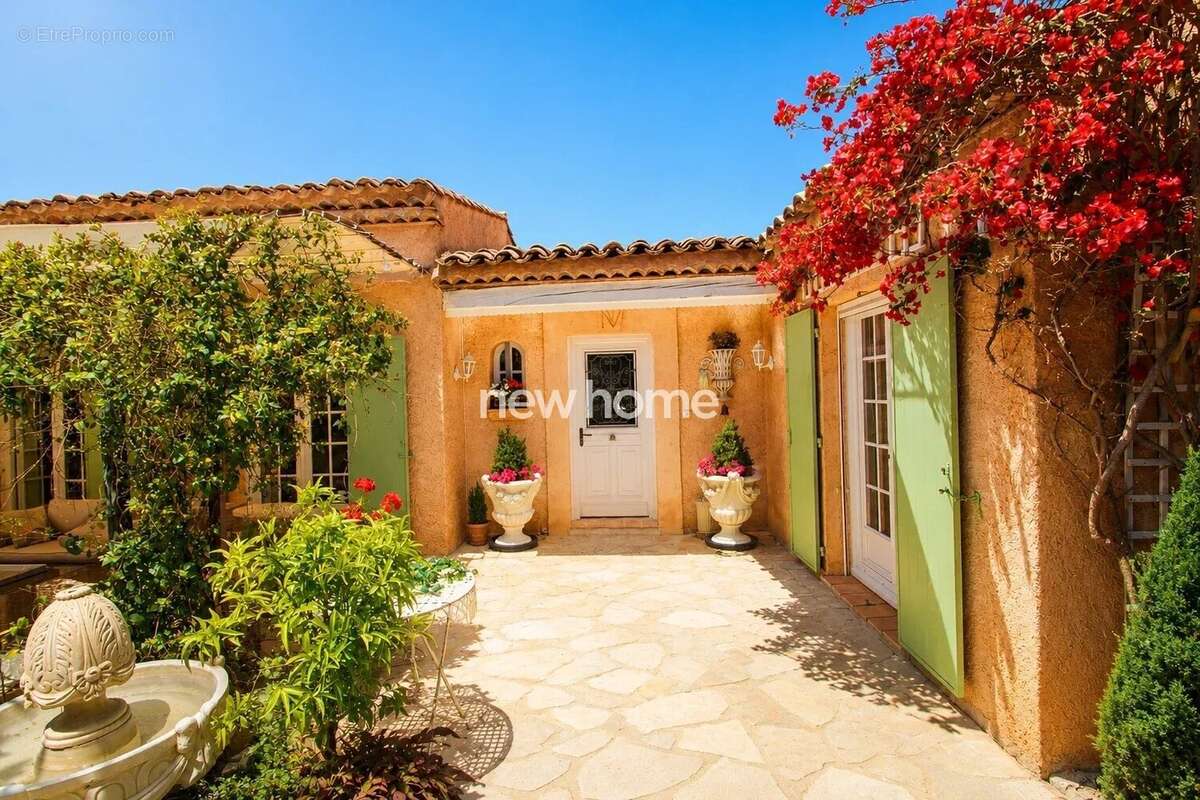 Sainte Maxime Maison plain pieds avec 2 appartements independant - photo 8