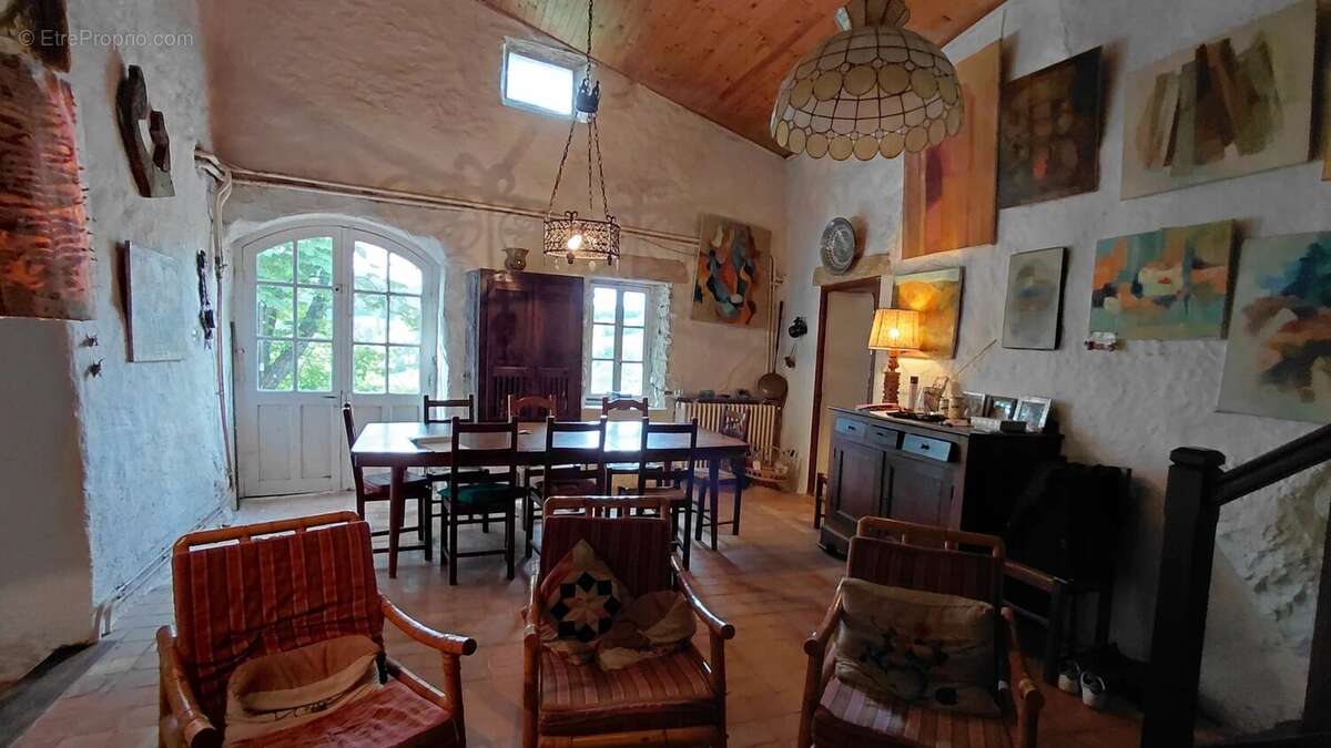 Maison à DIVAJEU