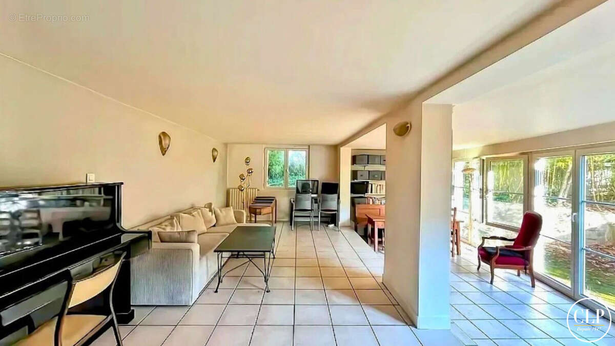Maison à MONTREUIL