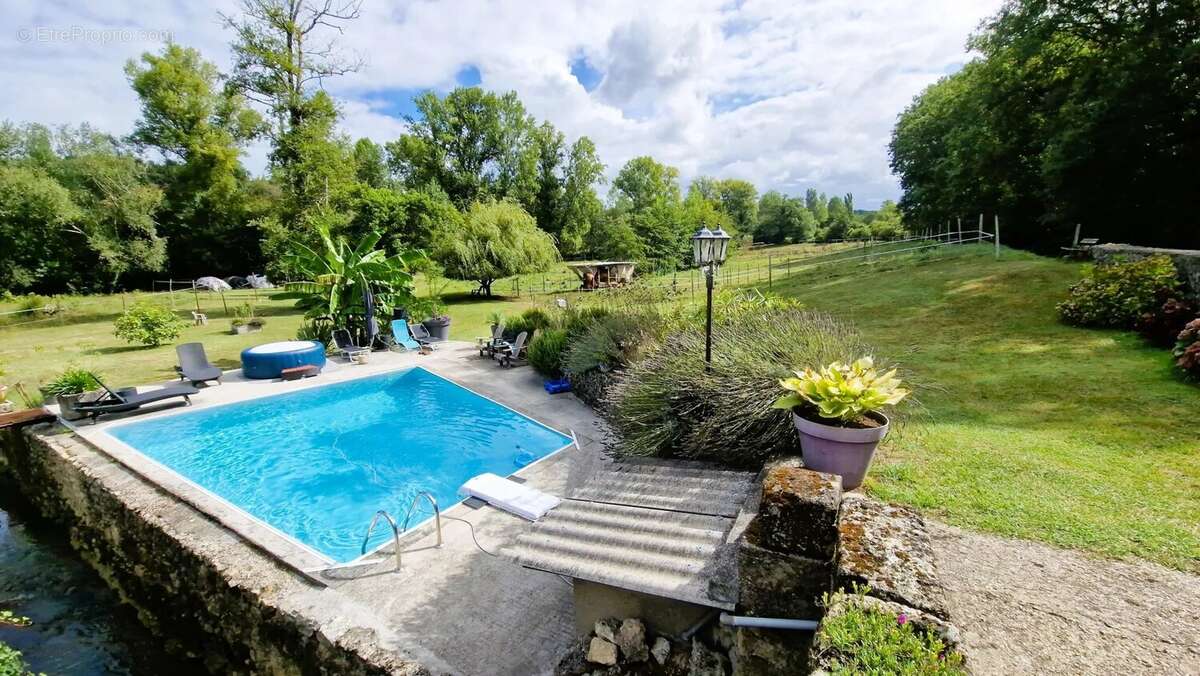 Ancien moulin à eau – Une opportunité rare ! - photo 17