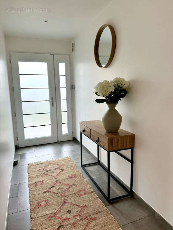 Maison à LA CAPELLE-LES-BOULOGNE