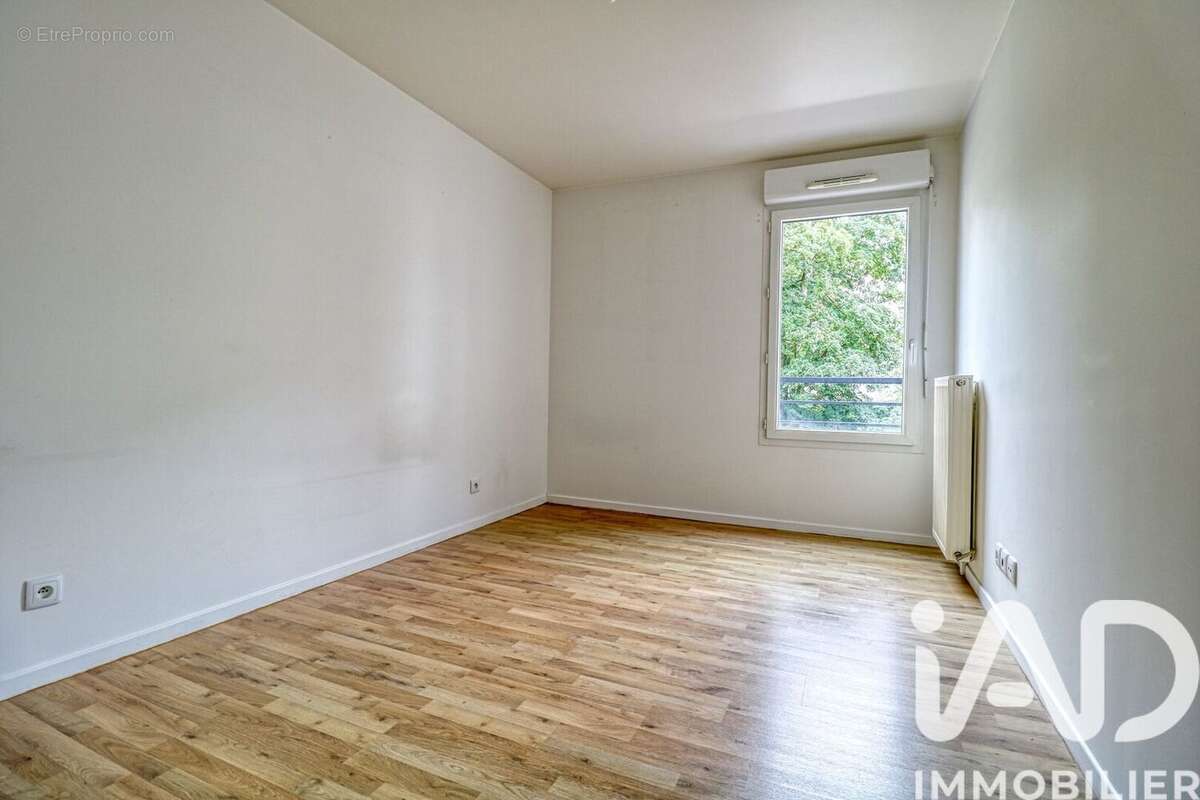 Photo 9 - Appartement à SAINT-OUEN-L'AUMONE