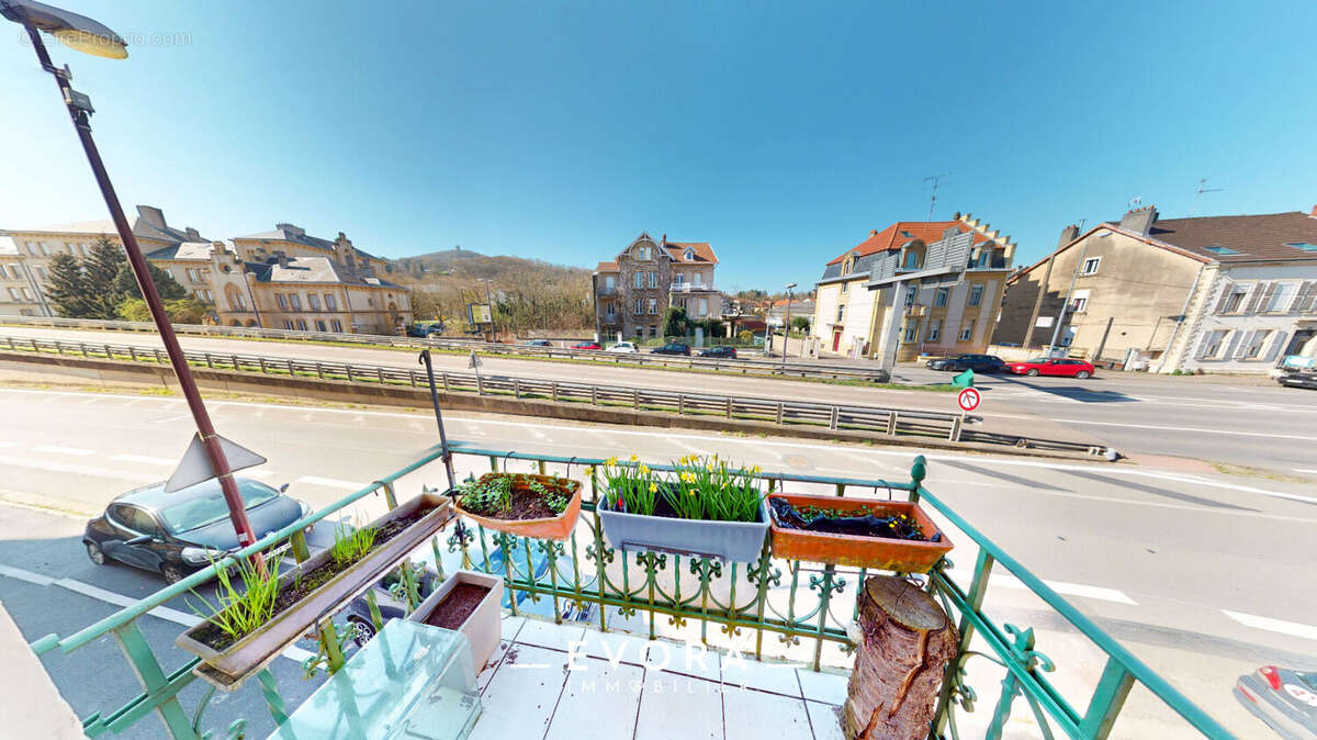 Appartement à LE BAN-SAINT-MARTIN