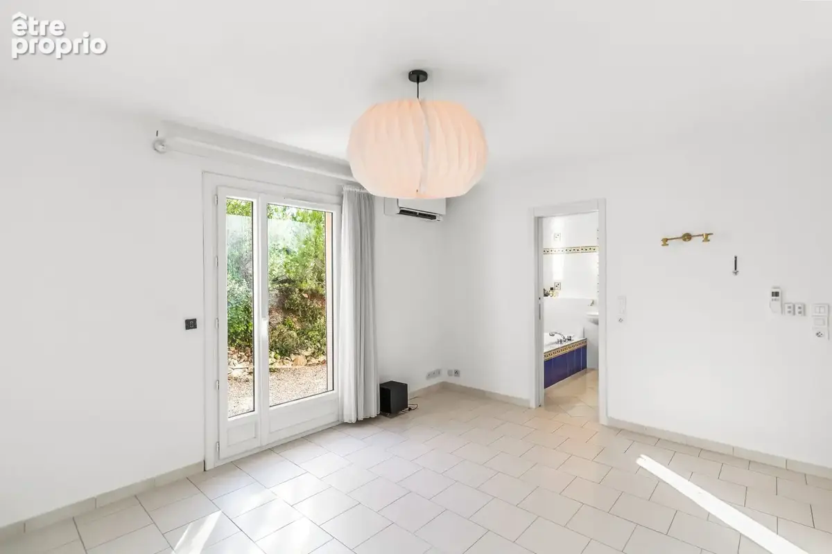 Maison 5 pièces 179 m² à vendre à La Turbie (06320) - photo 9