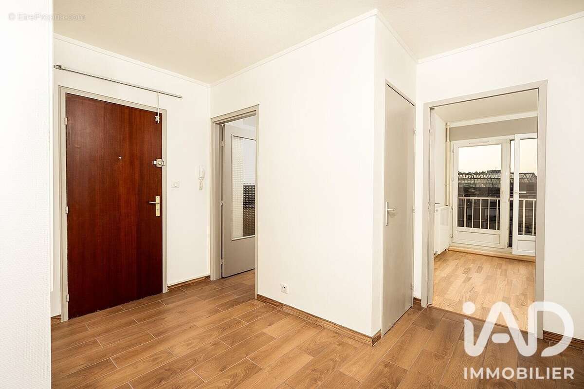 Photo 4 - Appartement à SAINT-ETIENNE