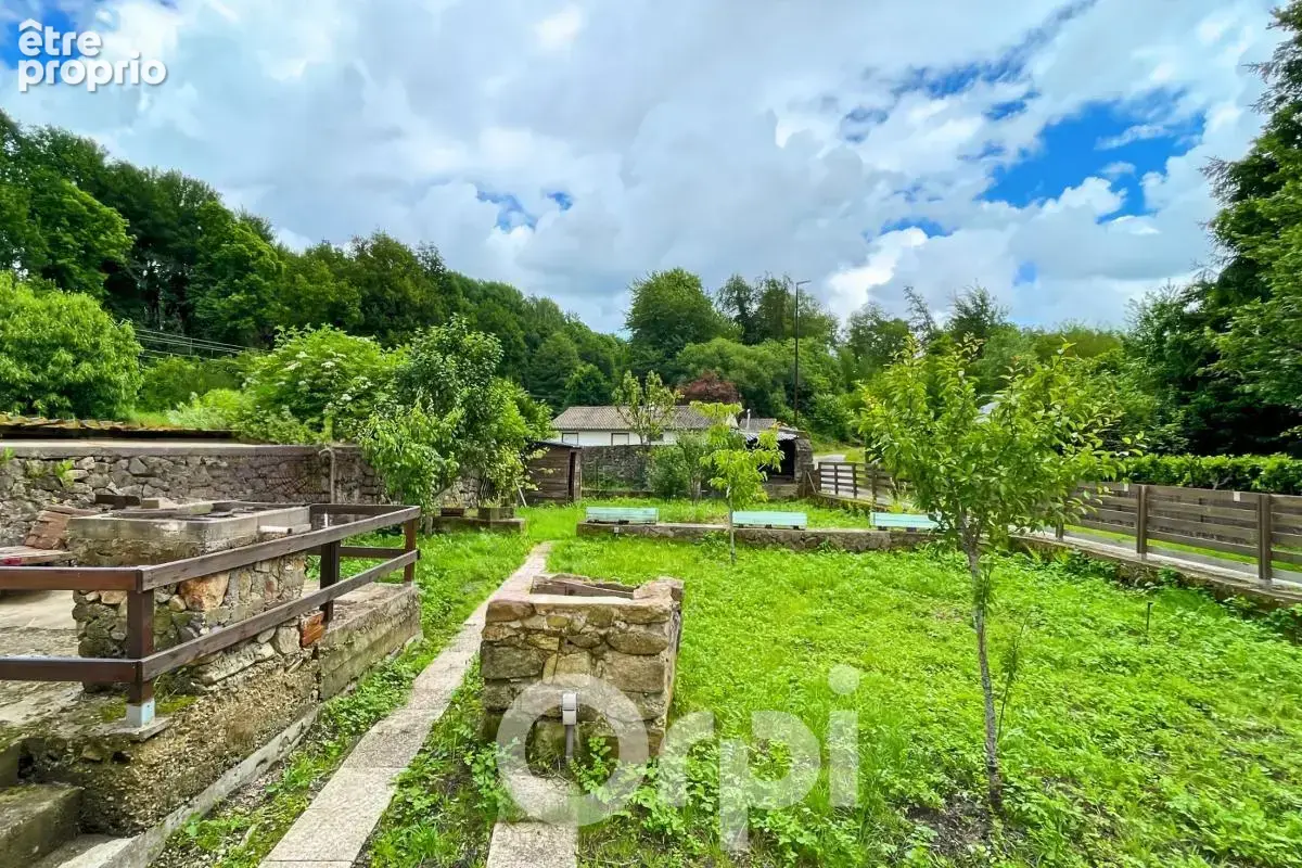 Charmante maison en pierres à St-Sulpice-Laurière - photo 3