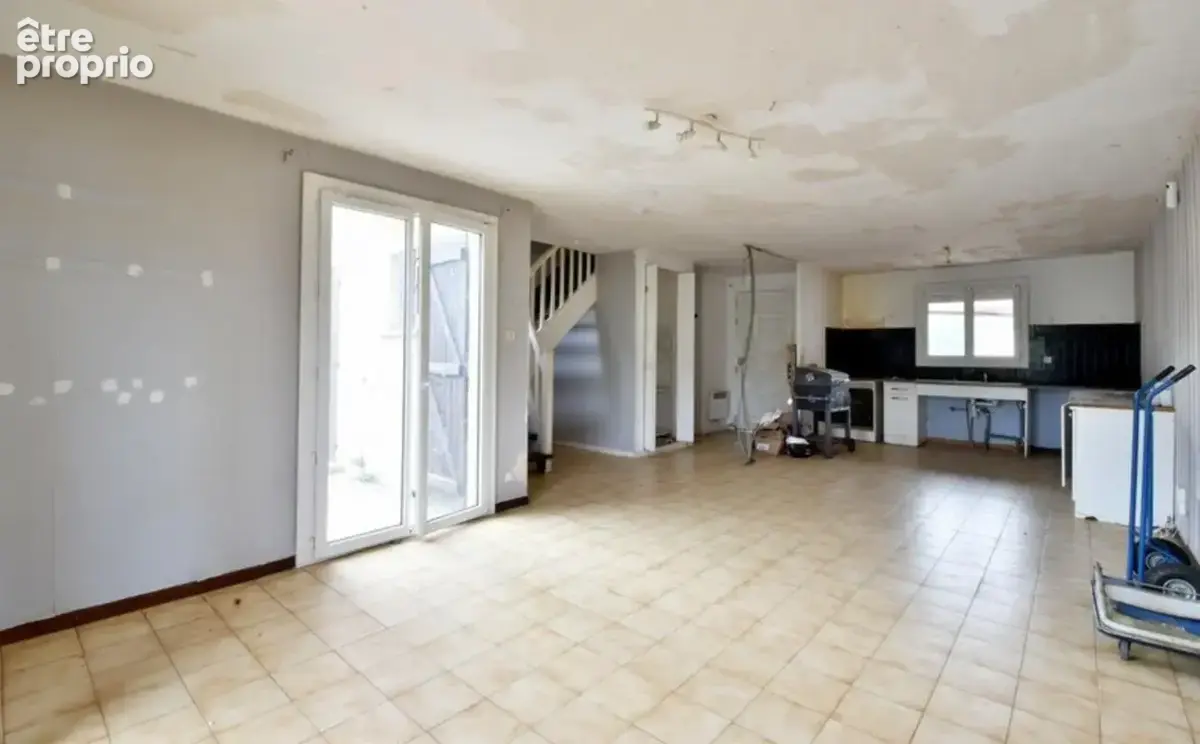 Exclusivité - maison t4 a renover - photo 5