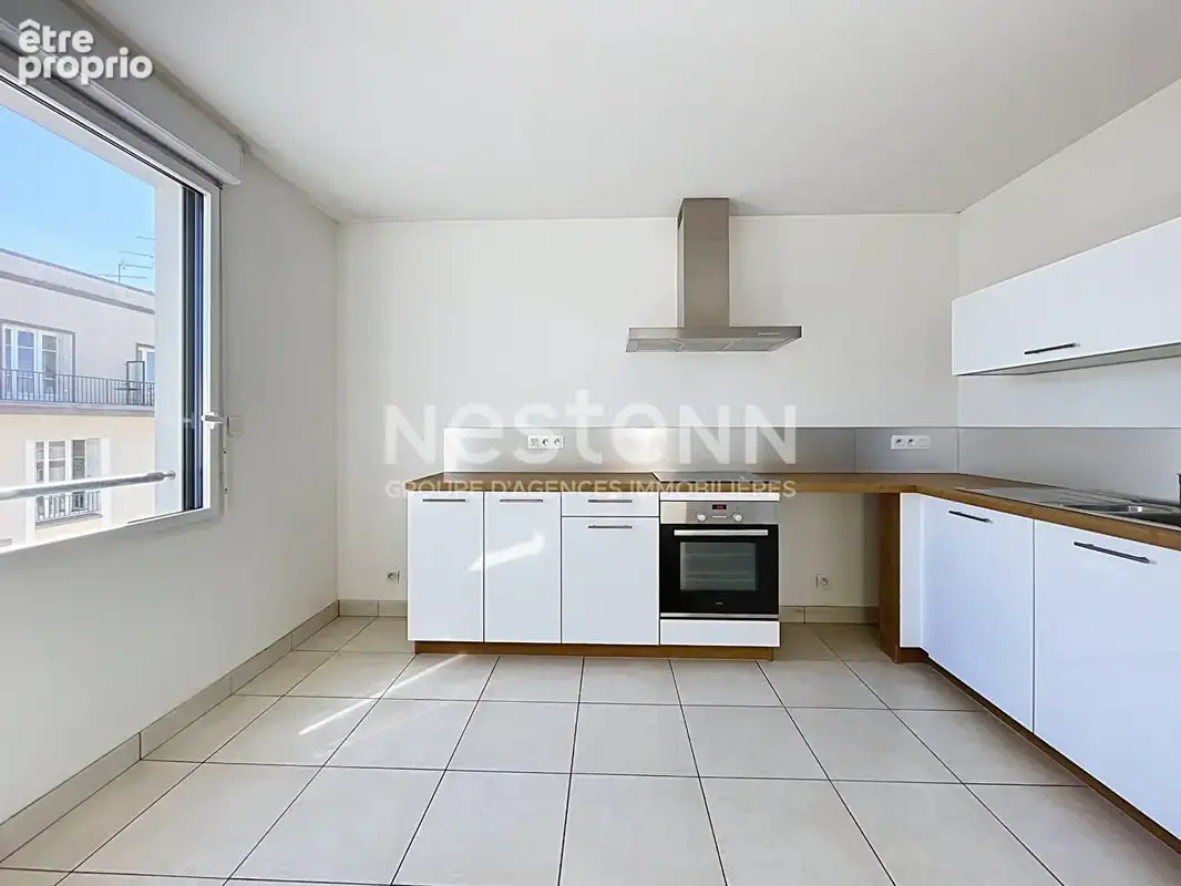 Coeur de Brest : Appartement d'exception de 95 m² avec balcon filant et parking - photo 4