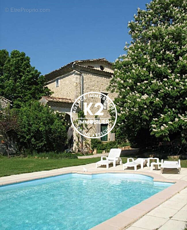 Maison à SAUZET