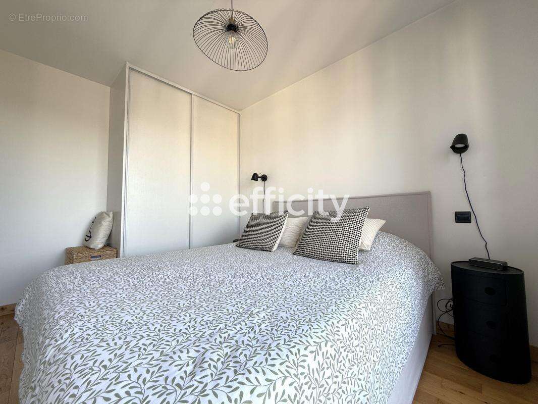 Appartement à LE PERREUX-SUR-MARNE