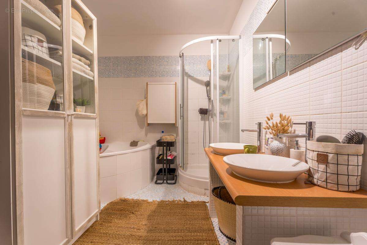 Appartement à BULLY