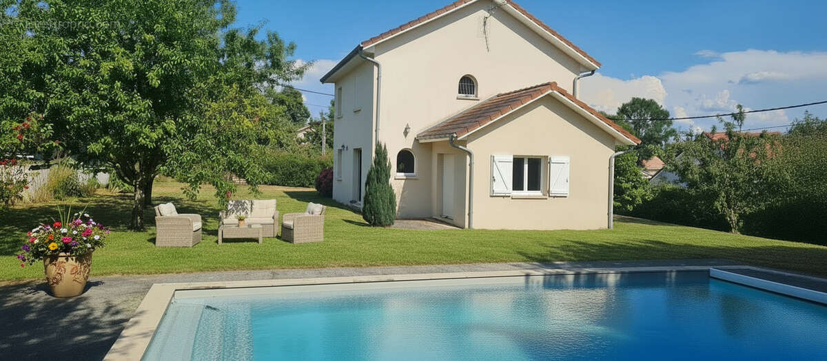 Maison à RUY